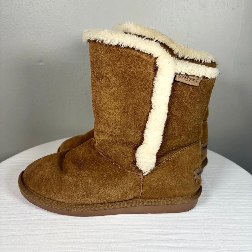 Minnetonka Womens Tan Leather Faux Fur Lined Mid Calf Winter Boots 85711 Size 8
